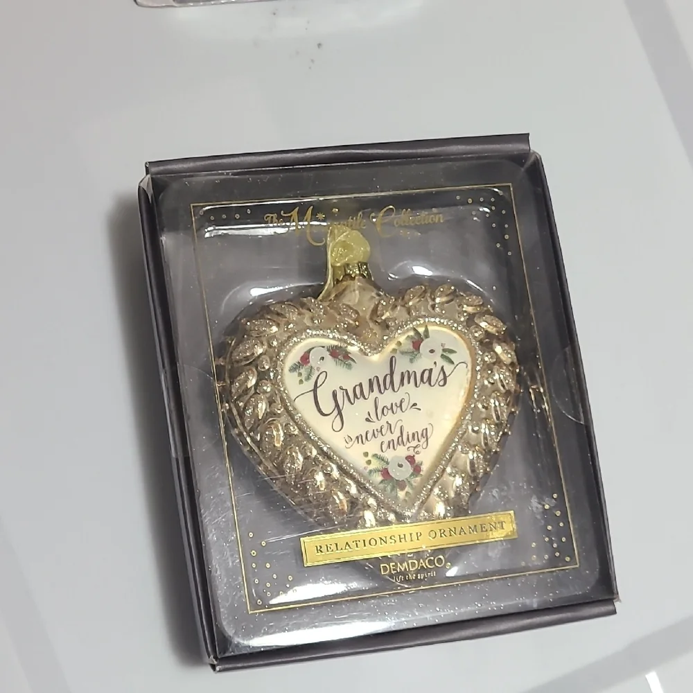 Demdaco gold heart